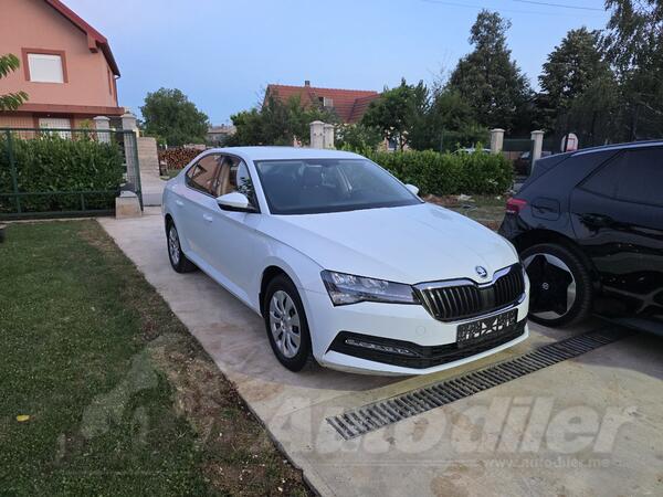 Škoda - Superb - 2.0 Tdi