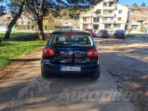 Volkswagen - Golf 5 - 1.9 tdi