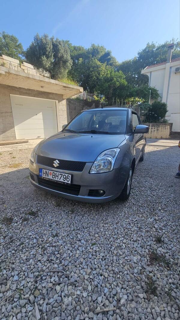 Suzuki - Swift - 1.2