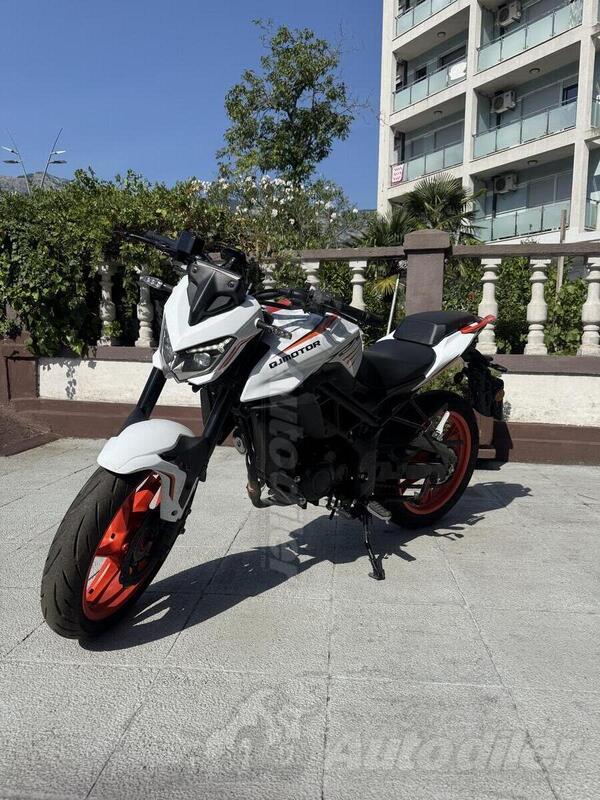 QJ Motor - TRX 125