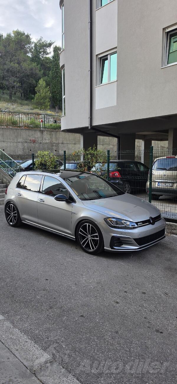 Volkswagen - Golf 7.5 - 2.0TDI