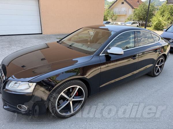 Audi - A5 - 2.0TDi