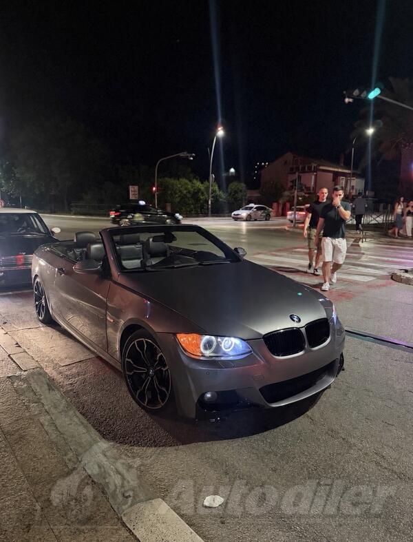 BMW - 330 - 3,0d