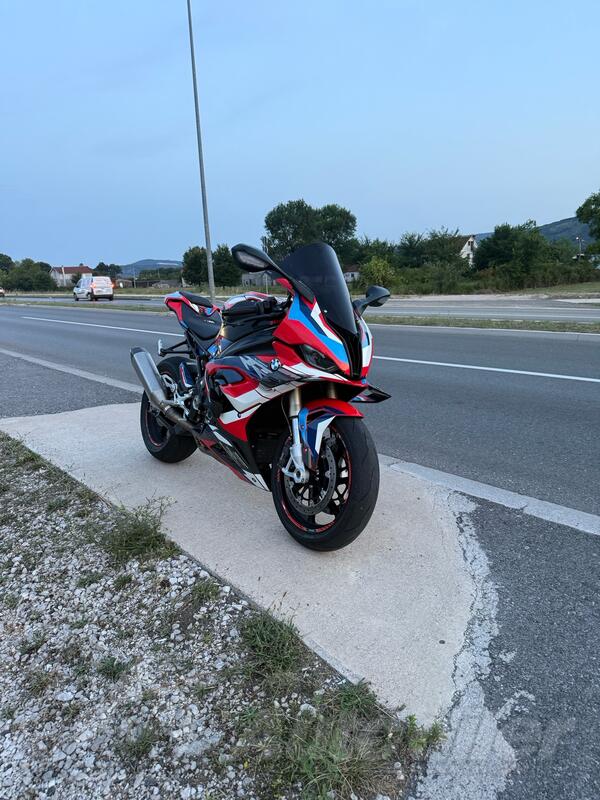BMW - s1000rr