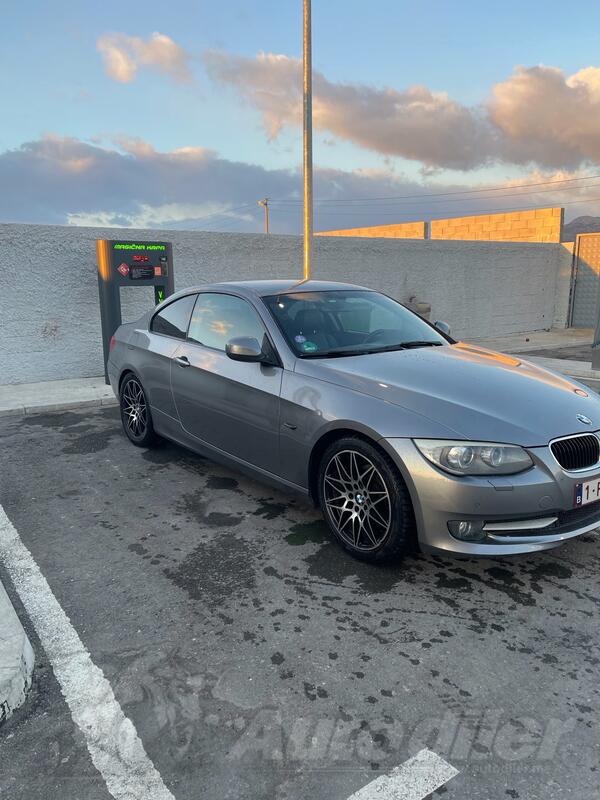 BMW - 320 - 2.0