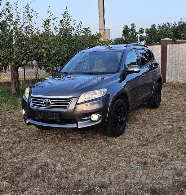Toyota - RAV 4 - D-CAT