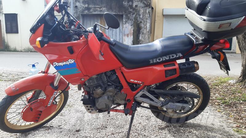 Honda - Dominator 650