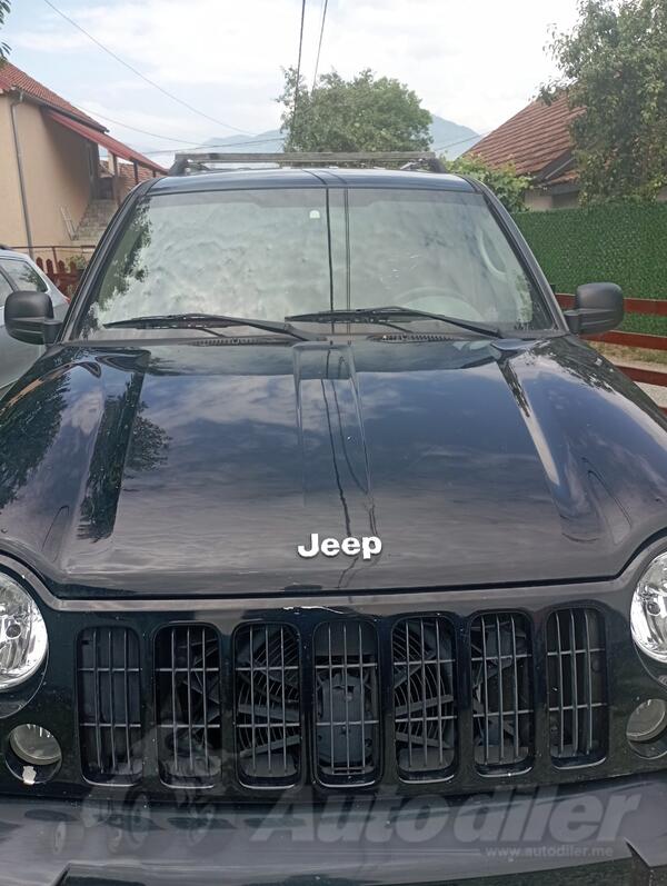 Jeep - Liberty - 2.8 dizel