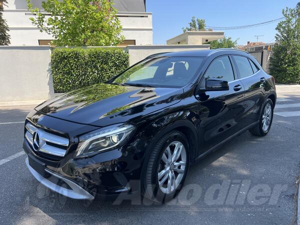 Mercedes Benz - GLA 220 - 2,2