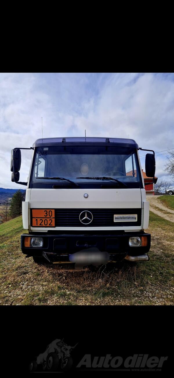 Mercedes Benz - 1520L