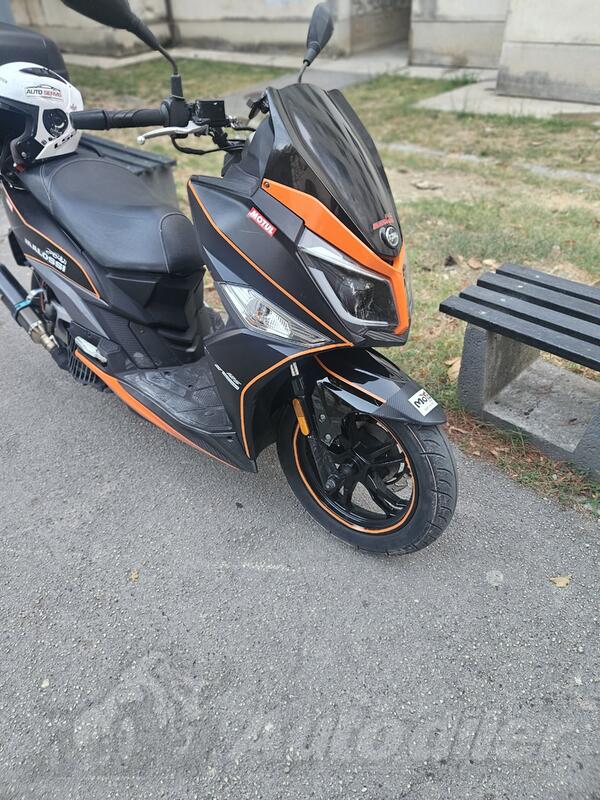 SYM - jet 14