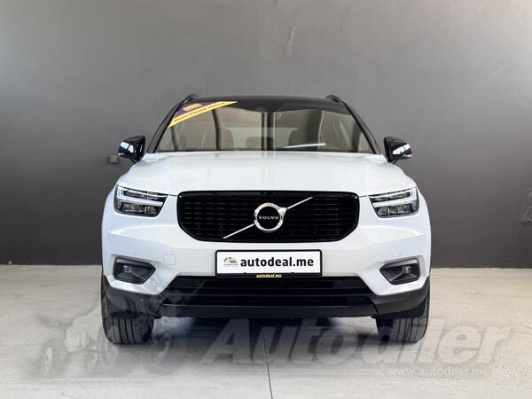 Volvo - XC 40 - R DESIGN