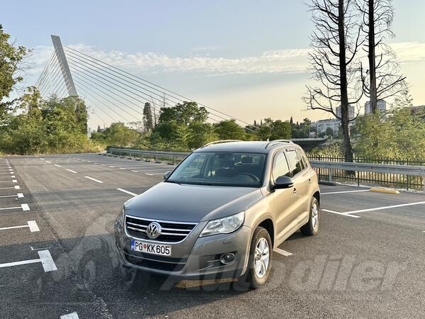 Volkswagen - Tiguan - 2.0 TDI 4Motion