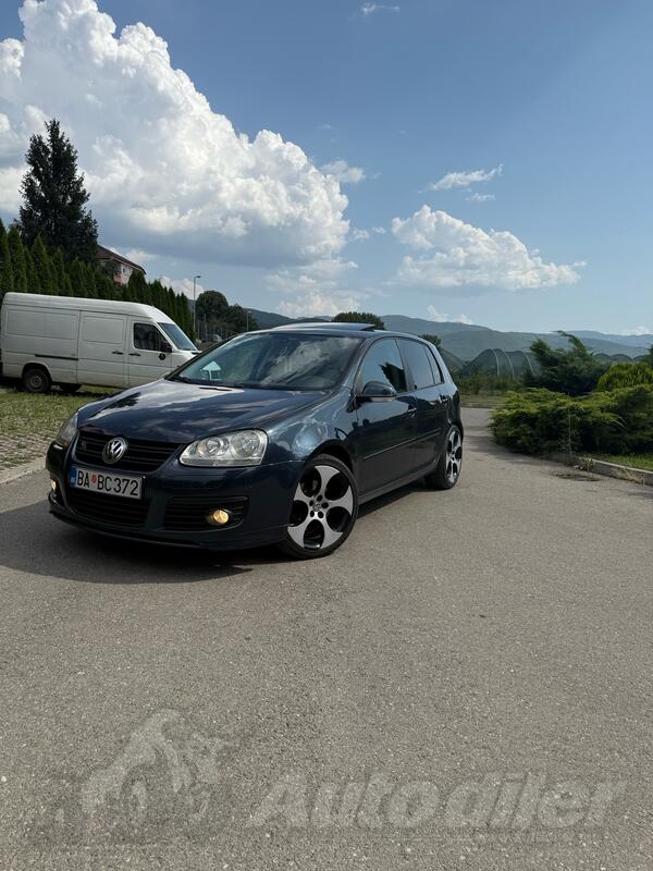 Volkswagen - Golf 5 - 2.0gt