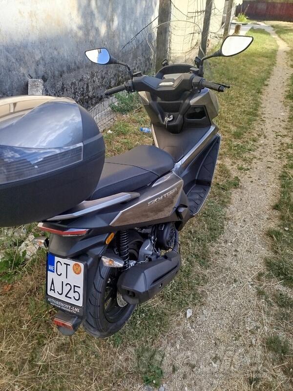 Kymco - SKY TOWN 125