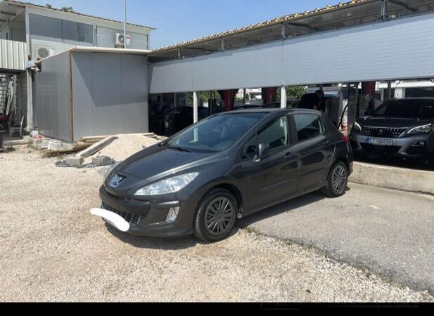 U djelovima Peugeot - 308 1.6 hdi