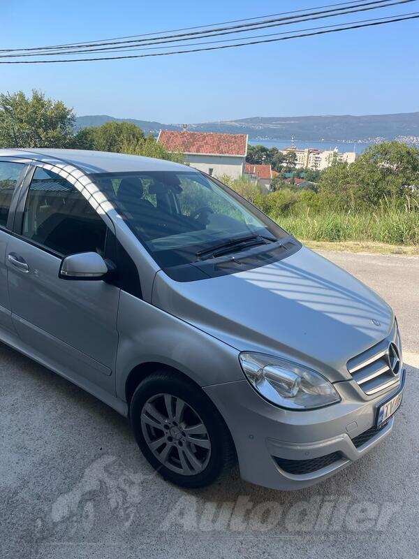Mercedes Benz - B 180 - B180
