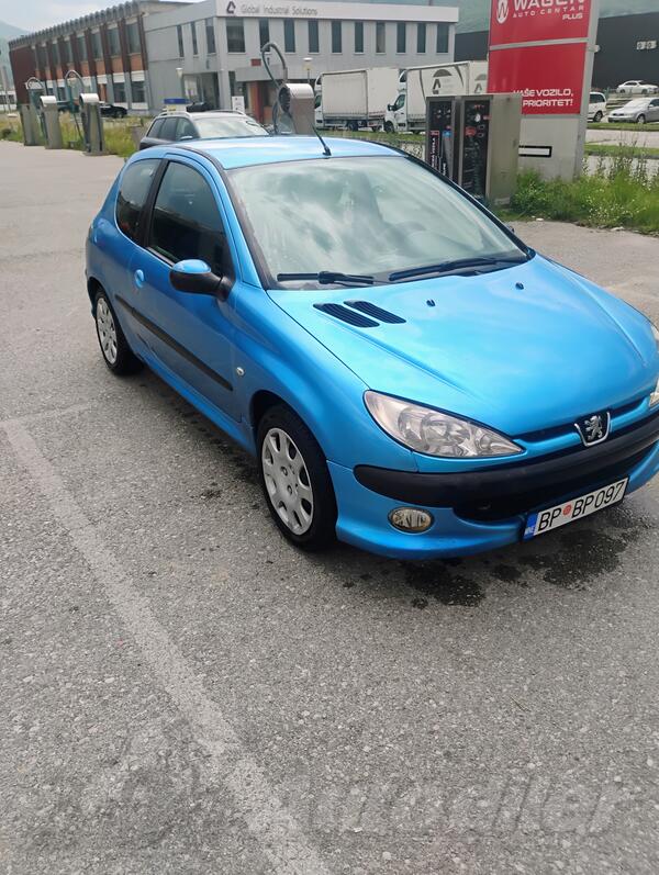 Peugeot - 206 - 2.0 Hdi 66 kw