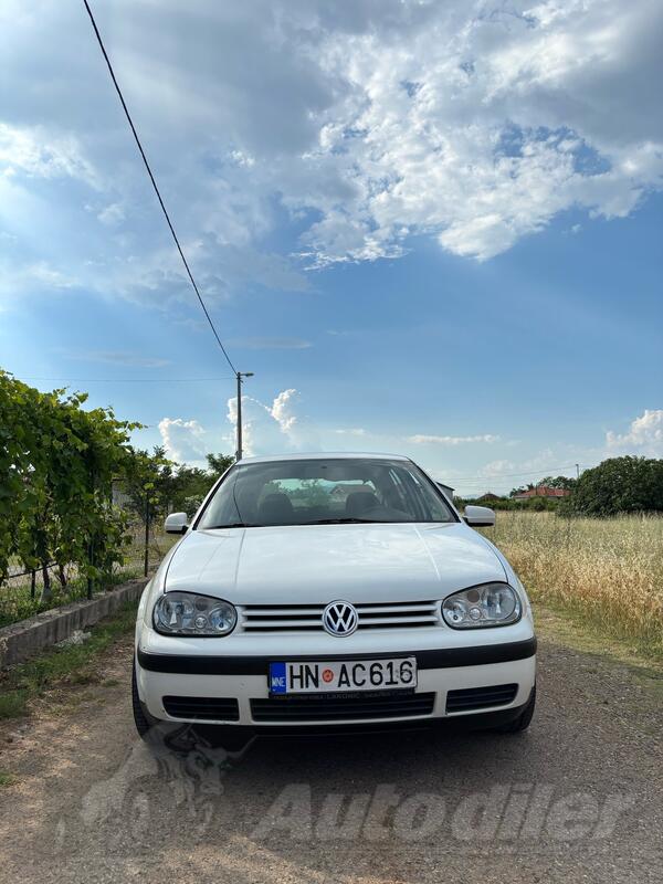 Volkswagen - Golf 4 - 1.9