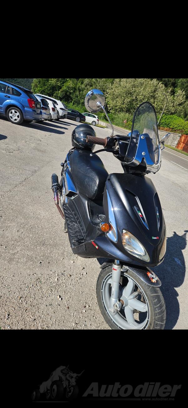Benelli - 150cc