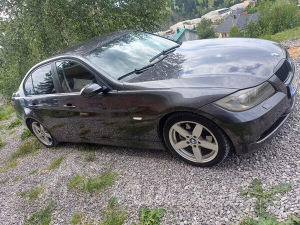BMW - 320 - 320d 2.0