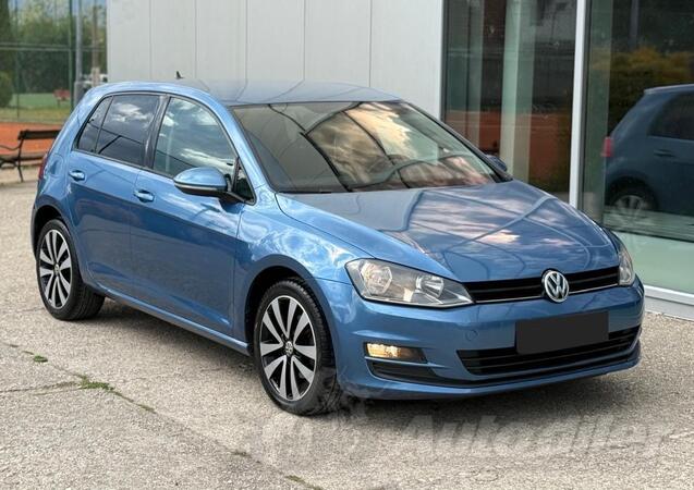 Volkswagen - Golf 7 - TDI Bluemotion