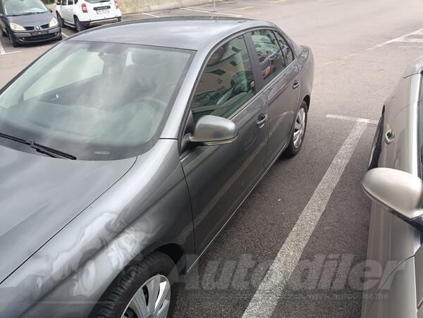 Volkswagen - Jetta - 1,9 tdi