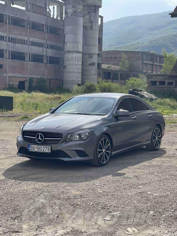 Mercedes Benz - CLA 180 - 1.5