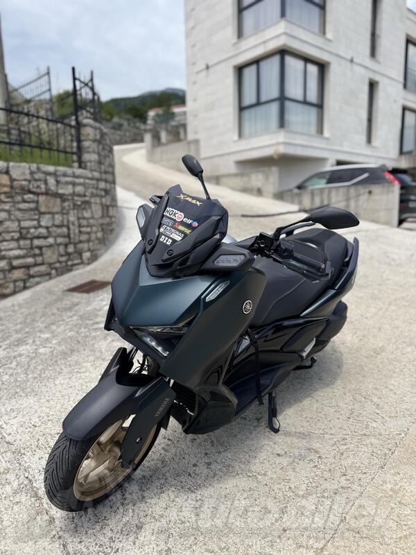 Yamaha - X-Max Tech-Max