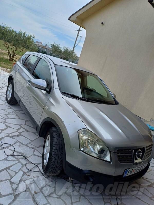Nissan - Qashqai - 1.6