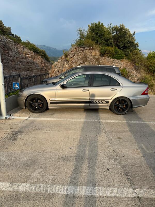 Mercedes Benz - C 200 - DCI