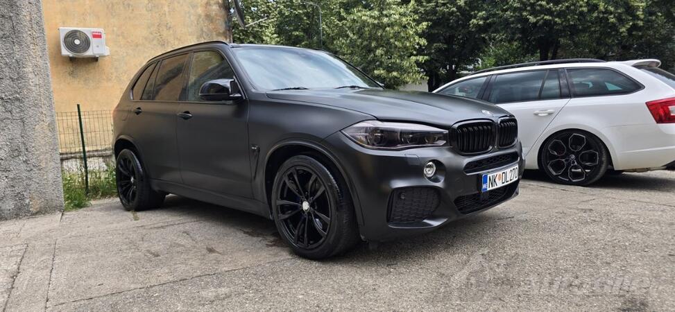BMW - X5 xDrive40e - 3.0