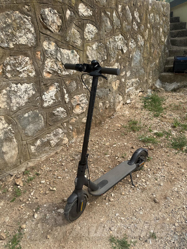 City Bike - Xiaomi Electric Scooter 4 Lite