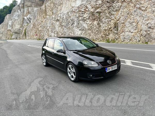 Volkswagen - Golf 5 - 1.9tdi