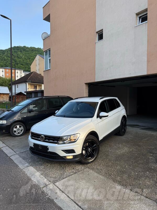 Volkswagen - Tiguan - 2.0 DSG