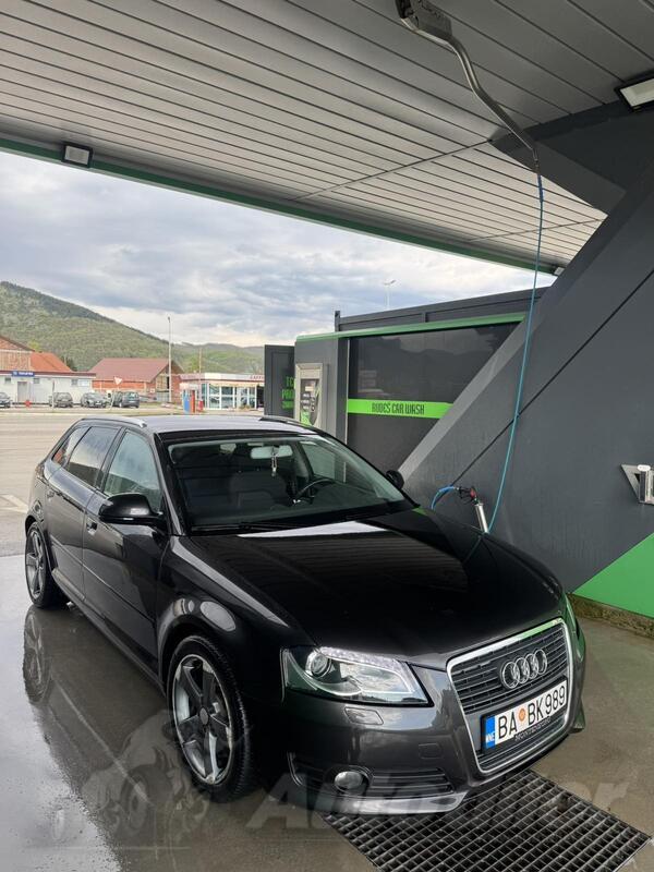 Audi - A3