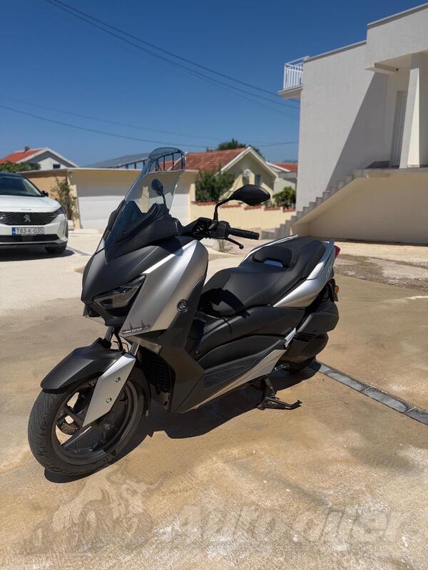 Yamaha - X Max 300