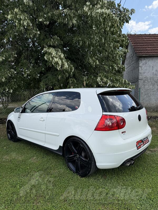 Volkswagen - Golf 5 - GTI