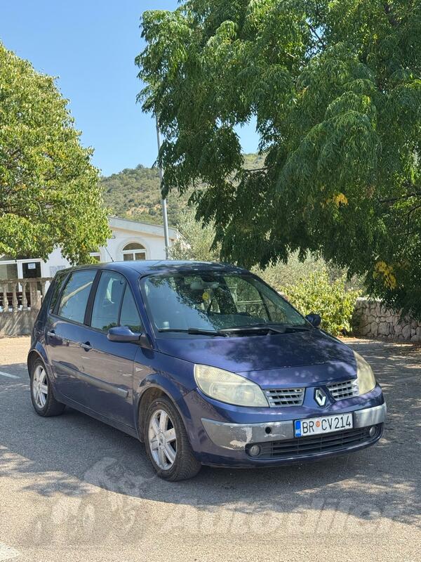 Renault - Scenic