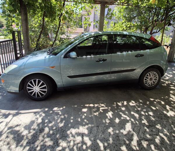 Ford - Focus - 1.8 TDDI