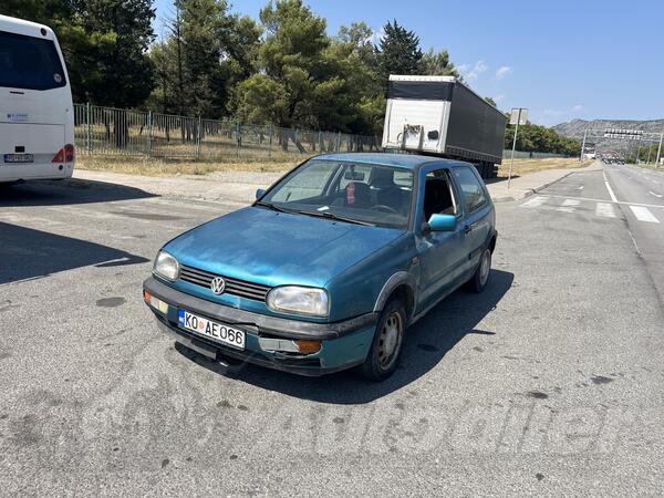 Volkswagen - Golf 3 - 1.9 tdi