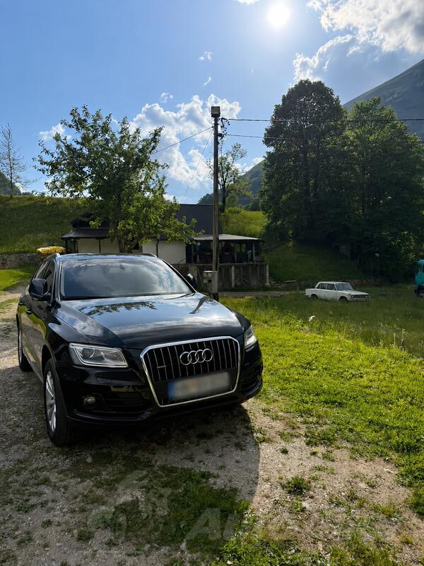 Audi - Q5 - 2.0