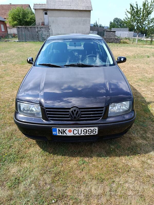 Volkswagen - Bora - 1.6 sr