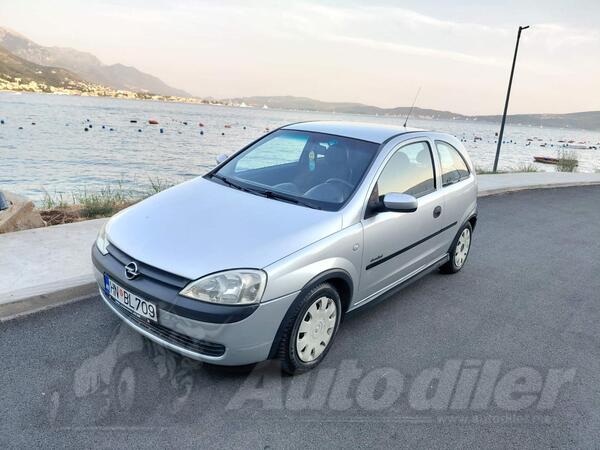 Opel - Corsa - 1.2I