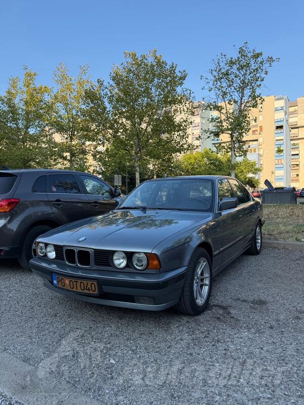 BMW - 520 - I