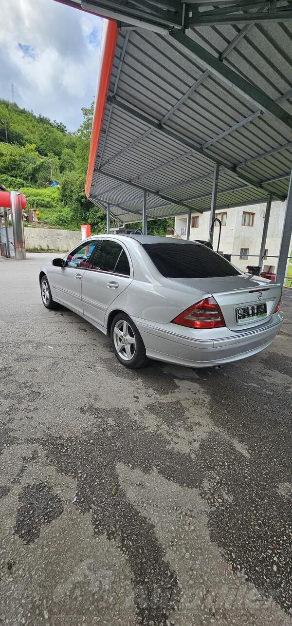 Mercedes Benz - C 220 - 2.2 CDI