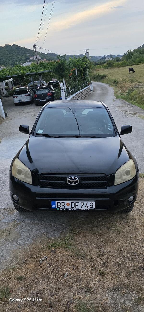 Toyota - RAV 4 - D4D