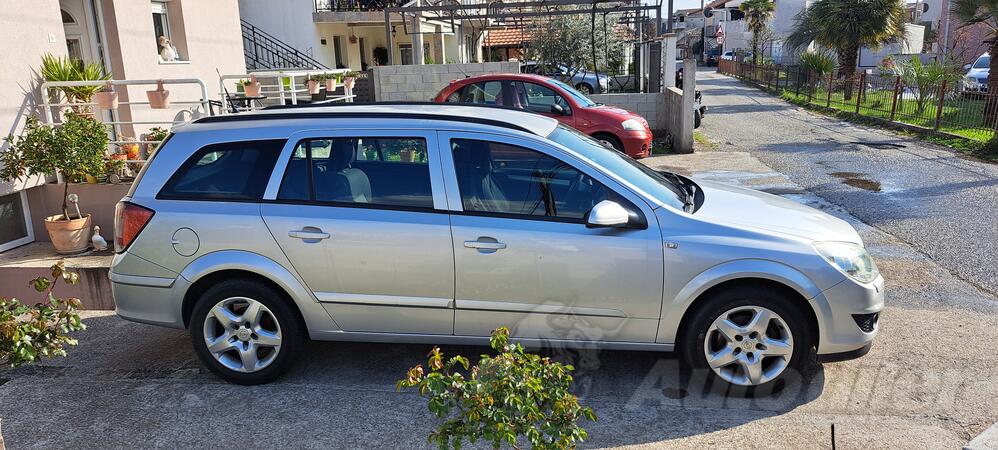 Opel - Astra - 1.7 cdti