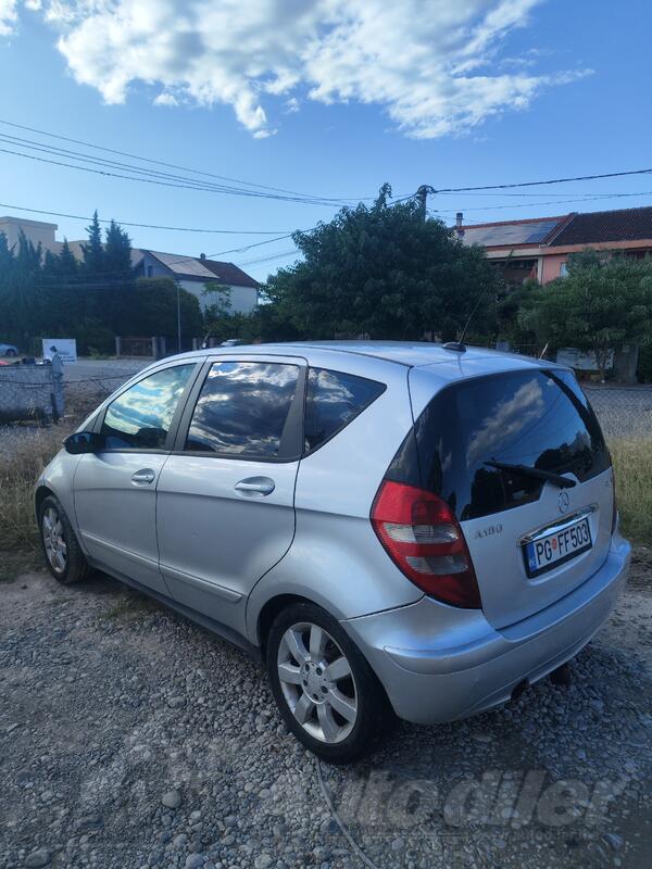 Mercedes Benz - A 180 - 2.0