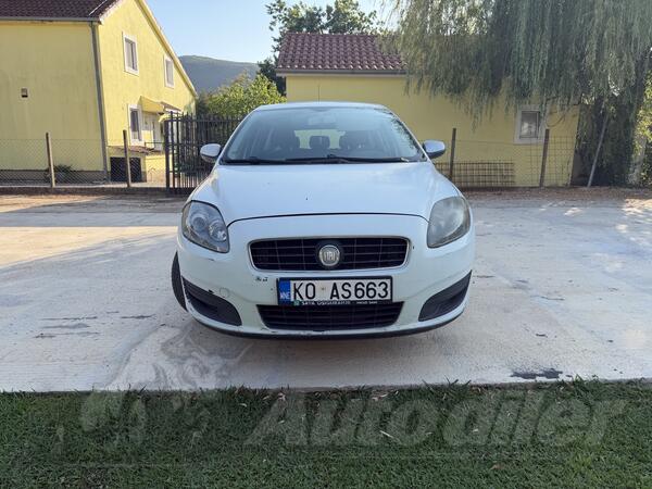 Fiat - Croma - 1.9 JTD